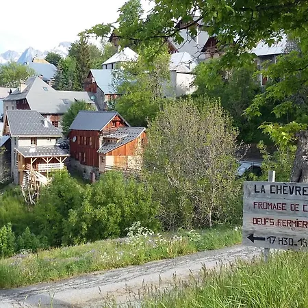 La Cachette Cyclists&skiers *